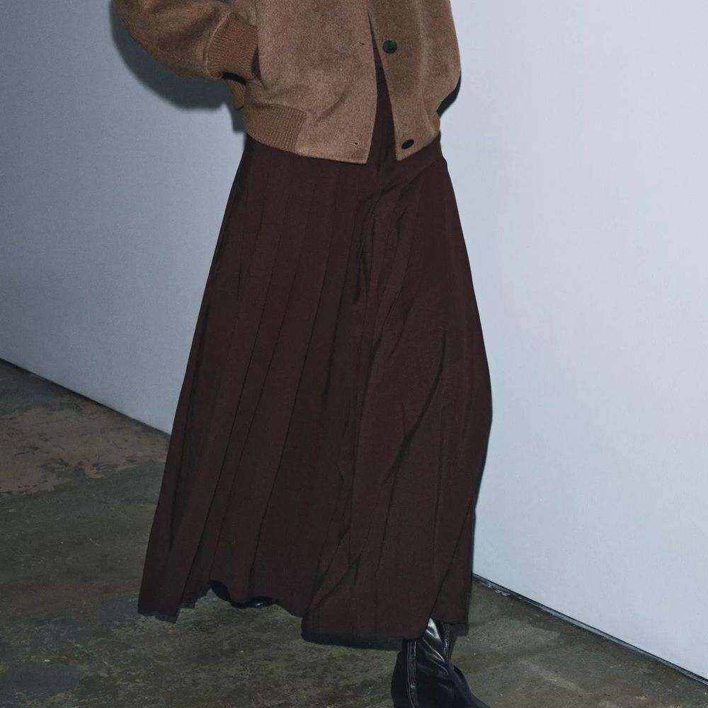 ZARA ZW COLLECTION LONG BOX PLEAT SKIRT - Picture 4 of 9
